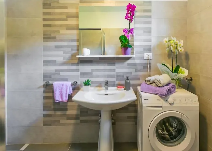 Emili By Istrialux Svetvinčenat